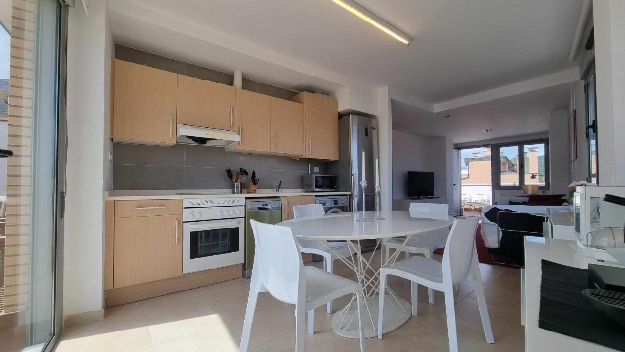 Apartamento El Atico De Anat Posada De Llanes Exteriör bild